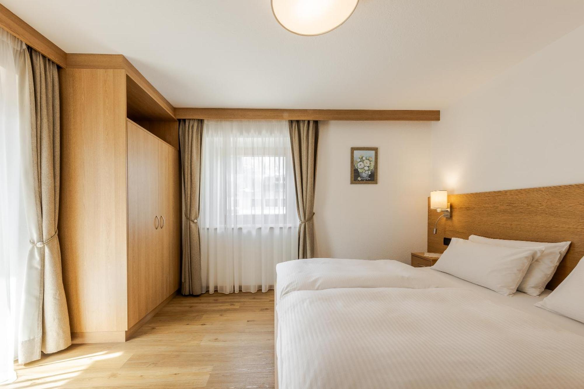Villa Resi B&B Corvara Buitenkant foto
