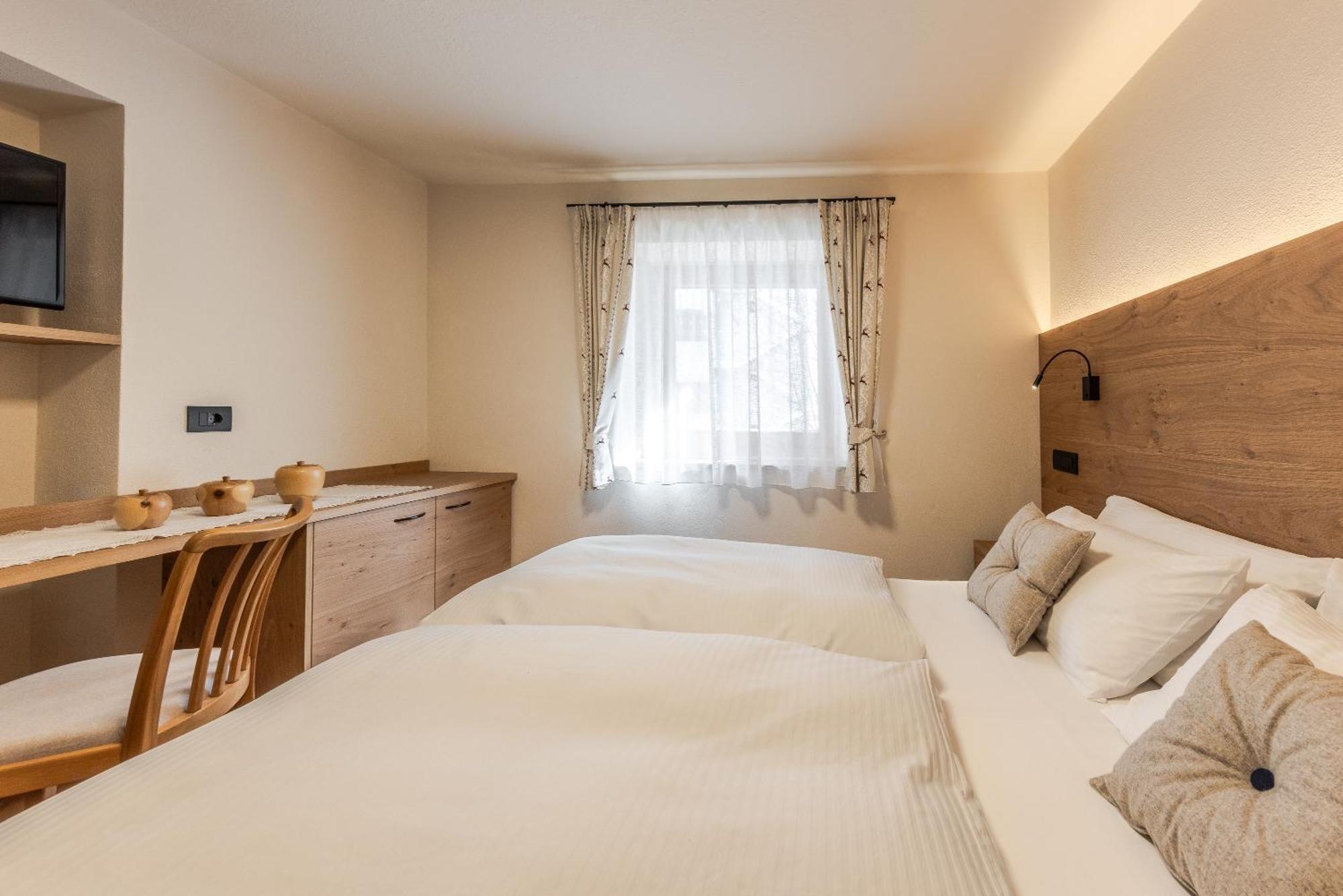 Villa Resi B&B Corvara Buitenkant foto